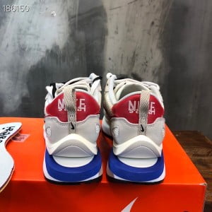 Nike x Sacai VaporWaffle Sneakers - Image 4