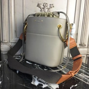 Roy Small Bucket Bag 3S126H Smooth Calfskin Leather Pre-Fall 2018 Collection - Image 4