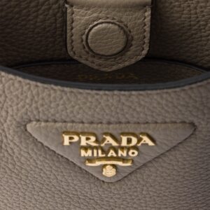 Leather mini shoulder bag - Image 4
