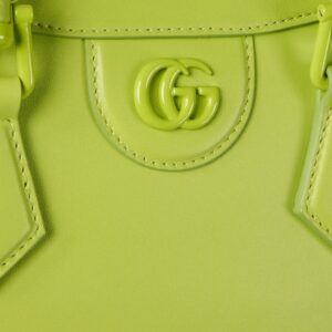 Gucci Diana small tote bag bright green leather - Image 4